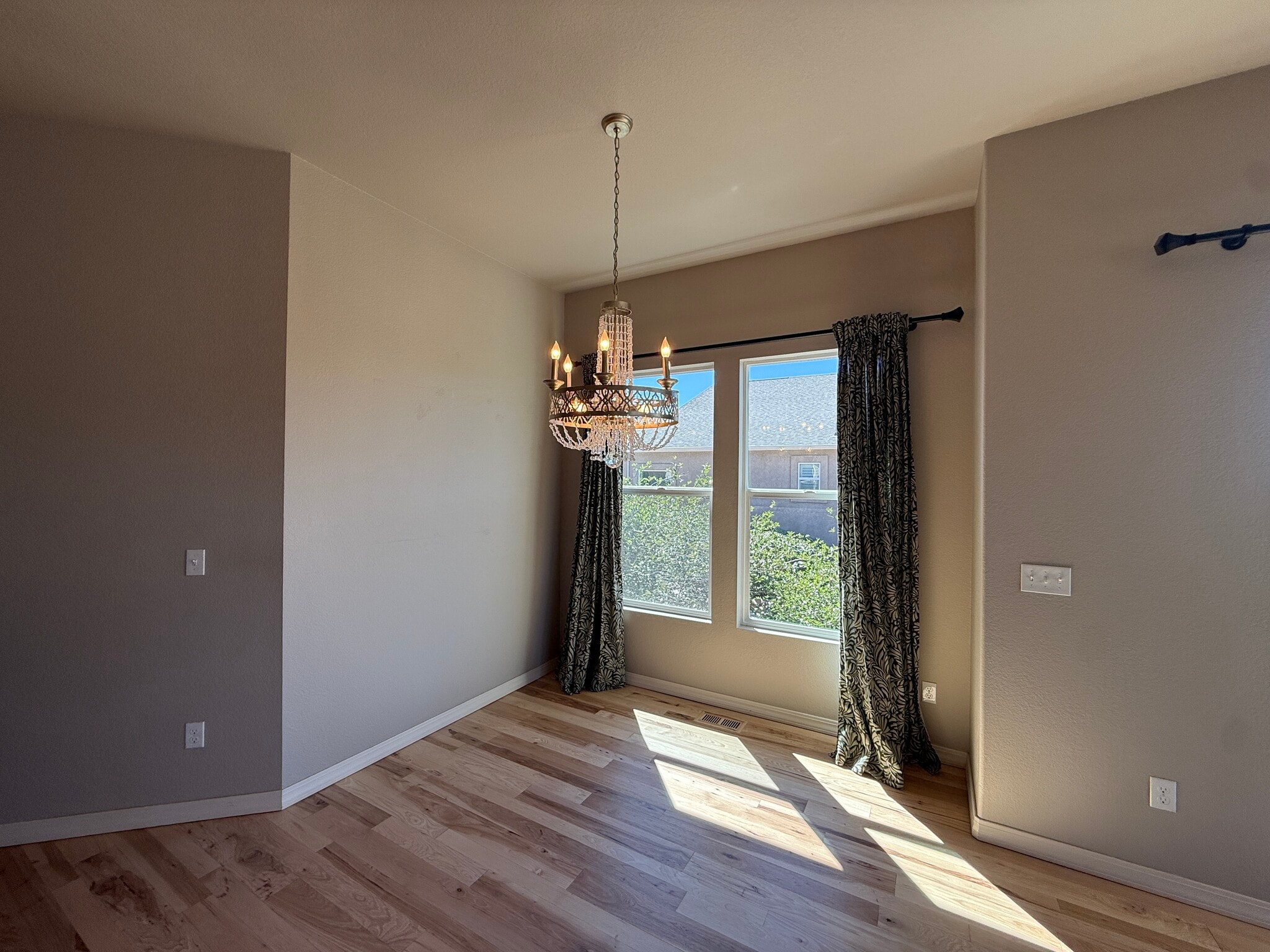 Building Photo - 15834 Kansas Pacific Ct