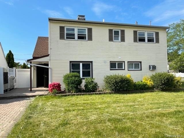 Primary Photo - 2 Butler Ln