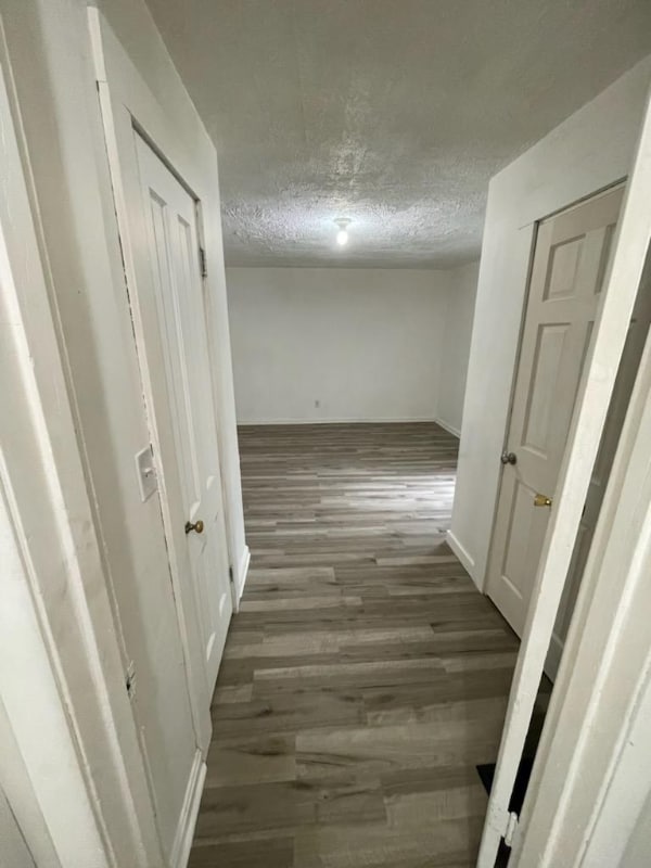 Building Photo - 359 E Bowman St