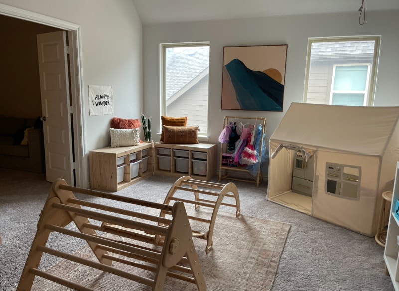 Building Photo - 531 Taylor Dr