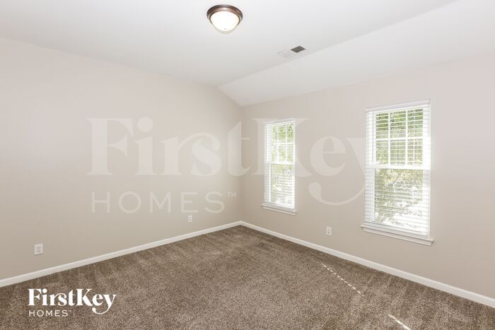 Building Photo - 4641 Highcroft Ln