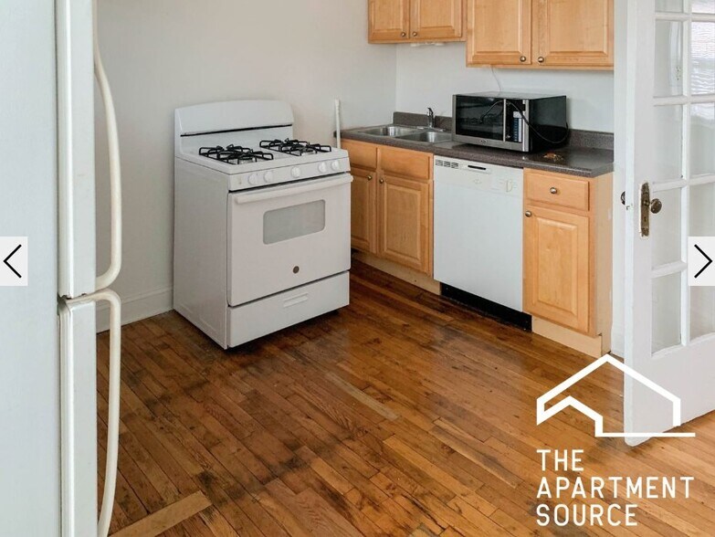 Building Photo - 3523 N Broadway St