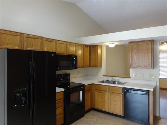 Building Photo - 8387 Lucerne Drive