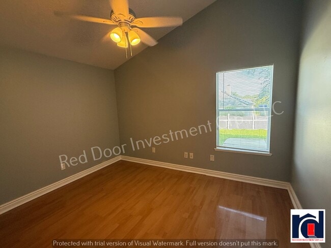 Building Photo - 3 Bedroom 2 Bath + Office Home~Ready for Move In!