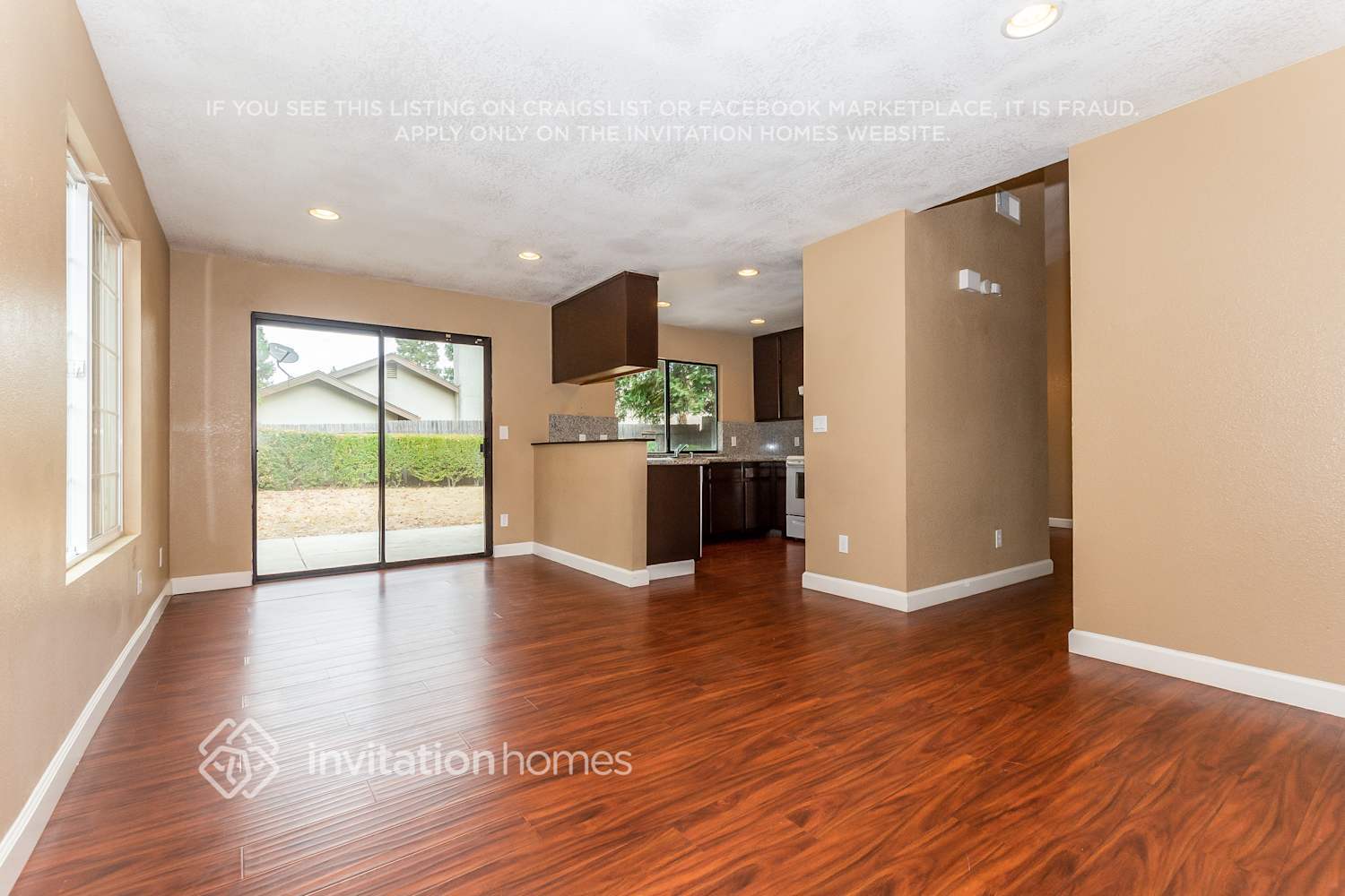 Building Photo - 3374 Zenobia Way