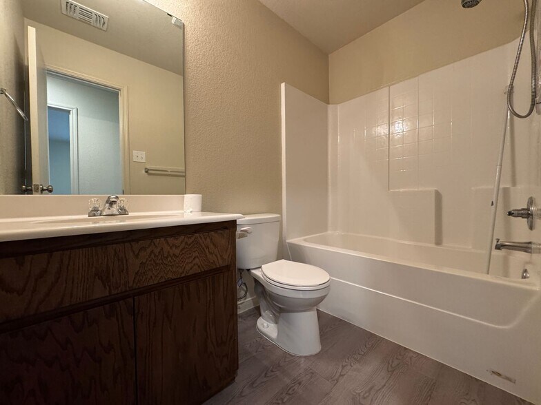 Building Photo - 5804 Rustler Dr