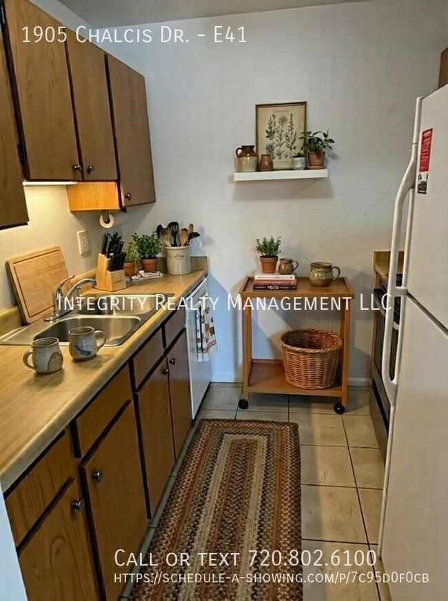 Building Photo - 1905 Chalcis Dr