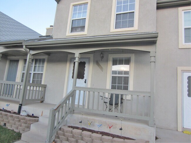 Building Photo - 2528 Blazek Loop
