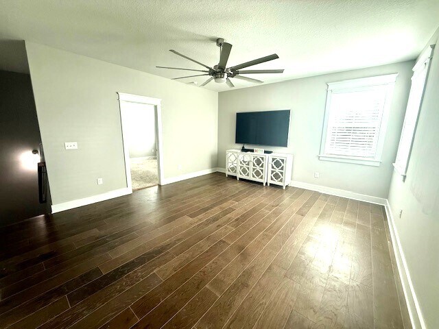 Building Photo - 50 Grande Pointe Dr