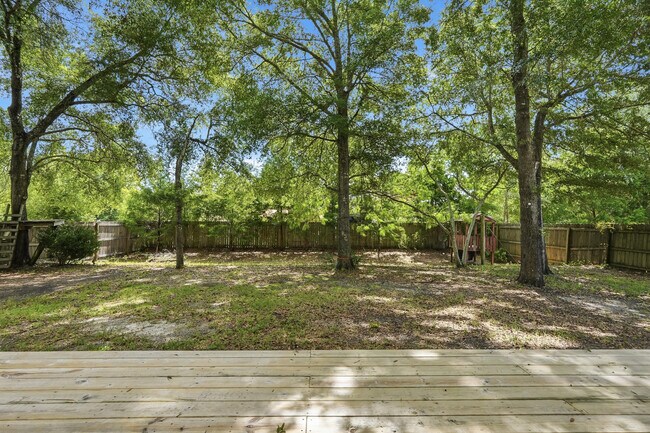 Building Photo - 357 Timber Wind Dr