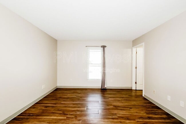 Building Photo - 1702 W Michigan St