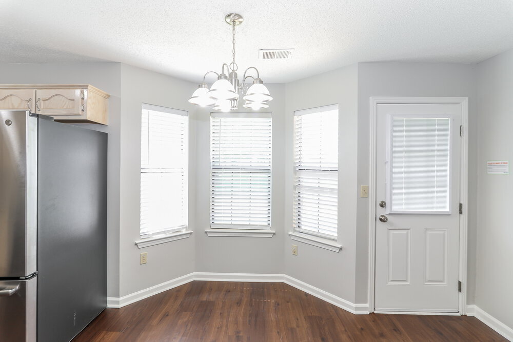 Building Photo - 6863 Delta Newberry Cove