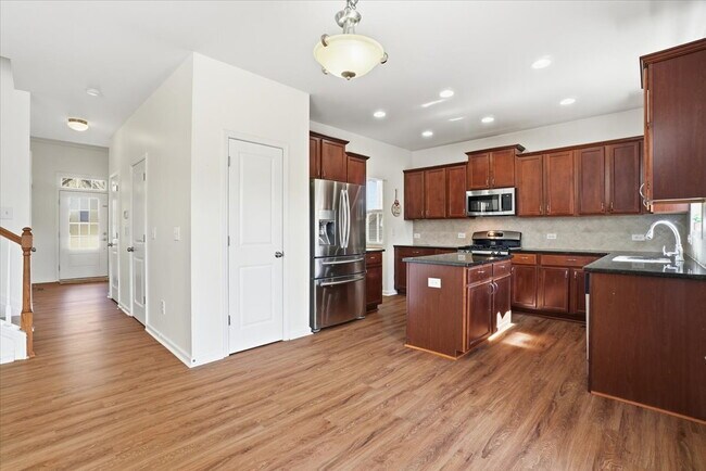 Building Photo - "Spacious 5-Bed Retreat with Wet Bar, Movie Room & Finished Basement in Kennesaw!"