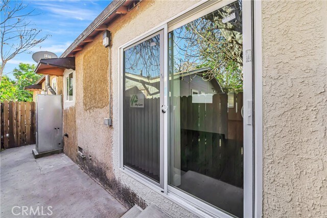 Building Photo - 14233 Sylvan St
