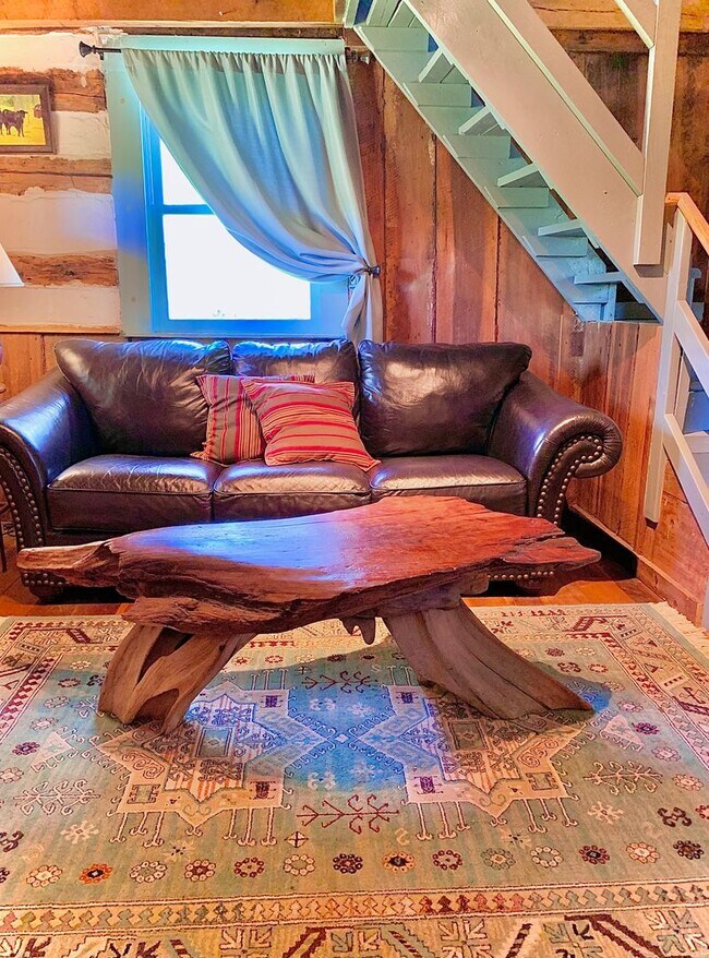 Building Photo - Writer's Retreat is a sweet rustic log cabin with 1 BR, 1 Ba located 4 miles from Lexington.