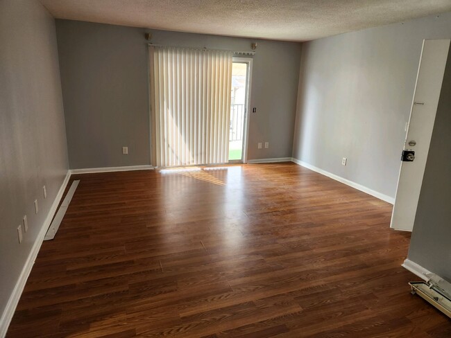 Primary Photo - Beautiful 2 bedroom FOR RENT