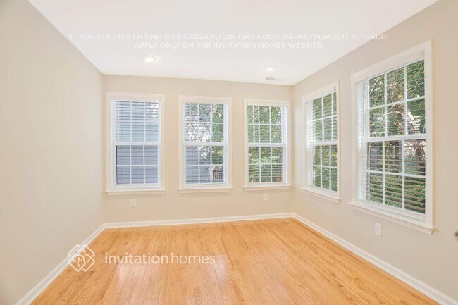 Building Photo - 2978 Bancroft Glen