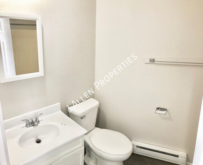 Building Photo - 1804 Parker Cir