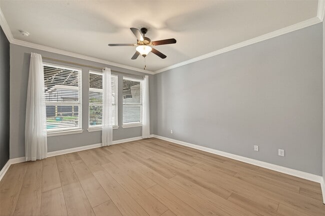 Building Photo - 8003 Grove Sky Ct