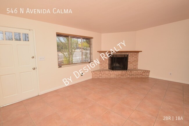 Building Photo - Charming Westwood Hills 2 Bed 1 Bath SFR w...