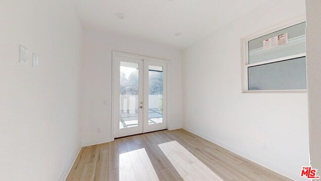 Building Photo - 8474 N. Camelia Court