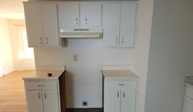 Building Photo - 4206 St Francis Ln