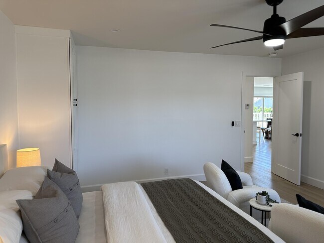 Building Photo - 24643 Santa Clara Ave