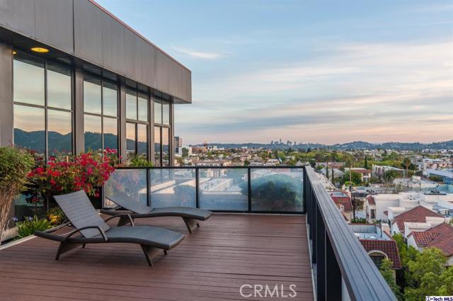 Building Photo - 343 Pioneer Dr