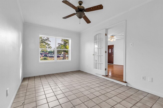 Building Photo - 4303 Piney Woods Dr