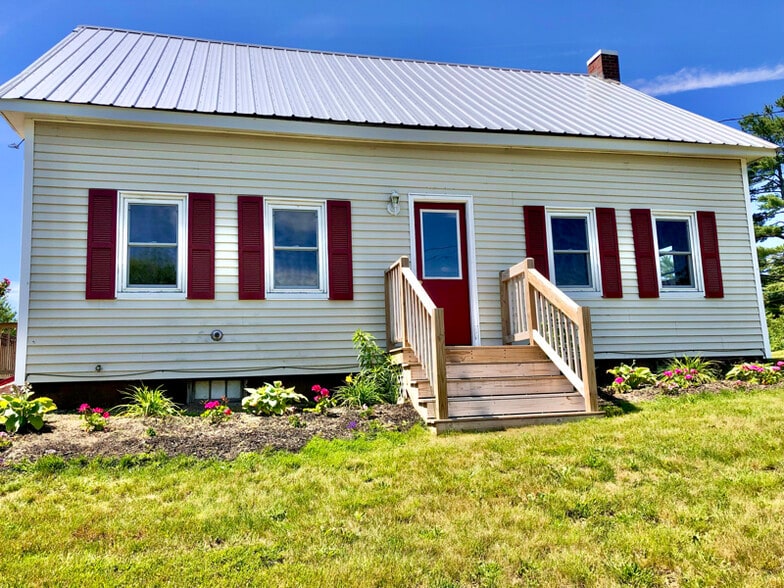 Building Photo - 335 Bath Rd