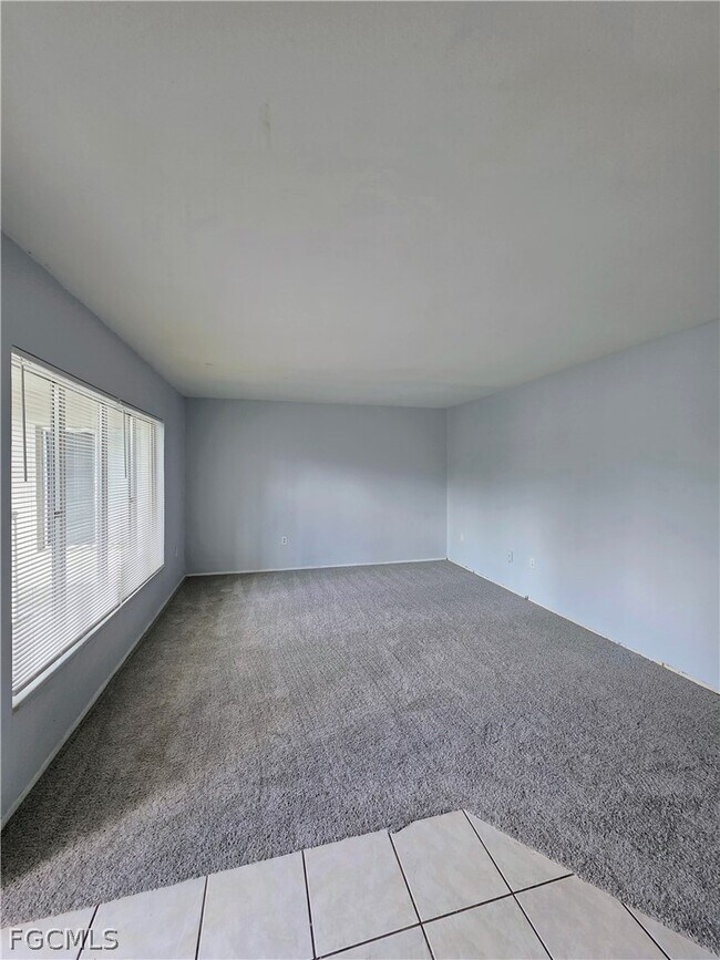 Building Photo - 1830 Maravilla Ave