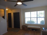 Building Photo - 1000 Mallery St Ext