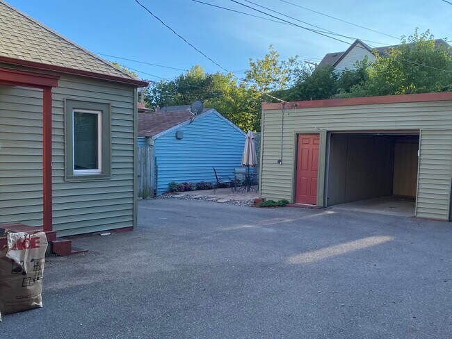 Park your car in the garage (with opener), or parking space and enter through your private entrance - 3452 Nicollet Ave
