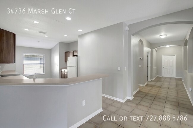 Building Photo - 34736 Marsh Glen Ct