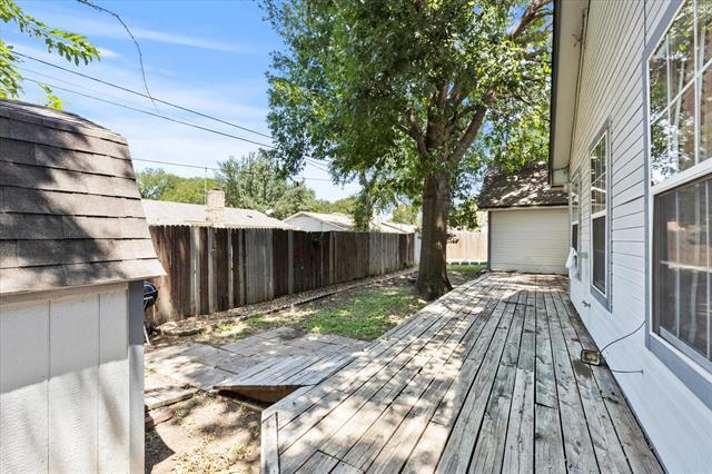 Building Photo - 2704 Wolff Dr