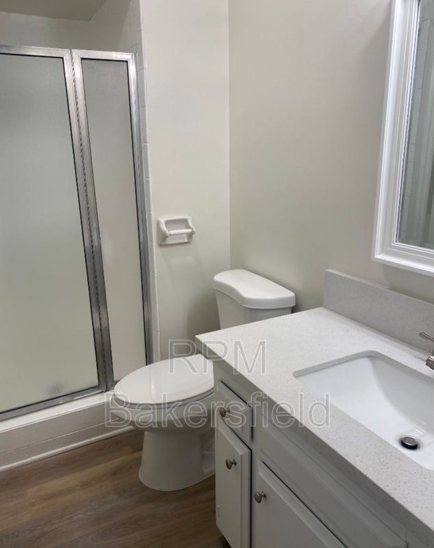 Building Photo - 2409 Olive St