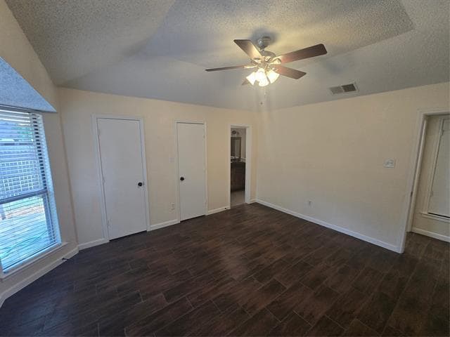 Building Photo - 508 Tarragon Ln