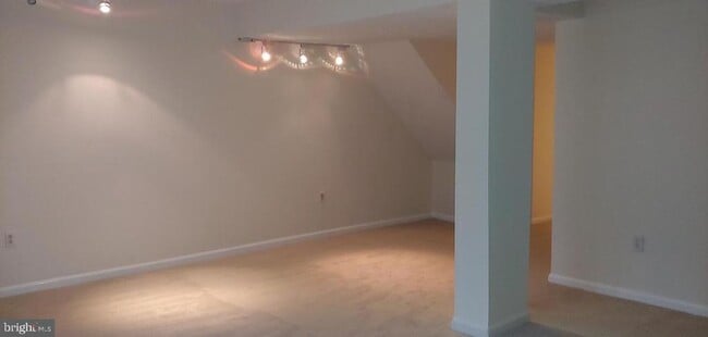 Building Photo - 11425 Encore Dr