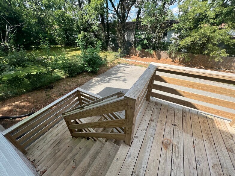 Building Photo - 711 Ewing Blvd