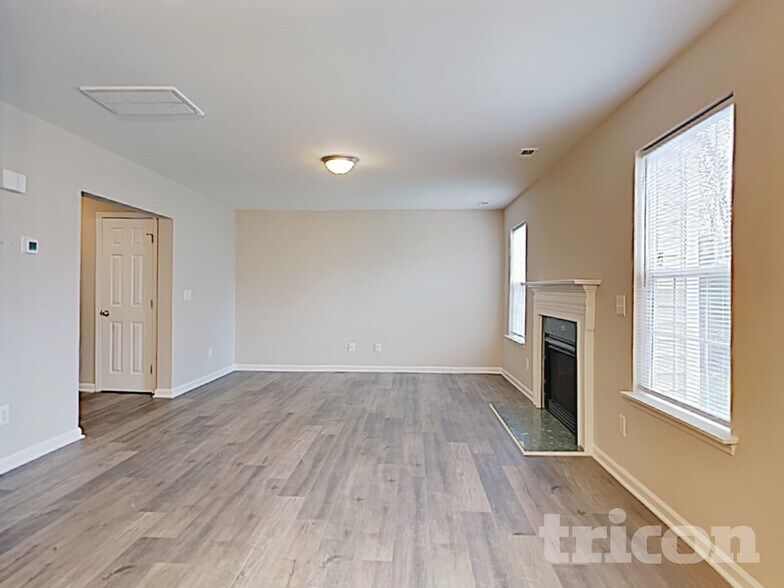 Building Photo - 4008 Laurel Glen Dr