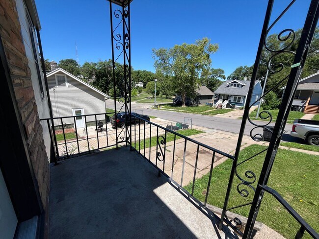 Building Photo - 4819 Wirt St