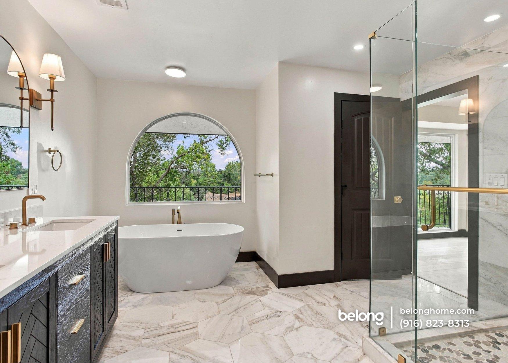 Building Photo - 9815 Mira Del Rio Dr