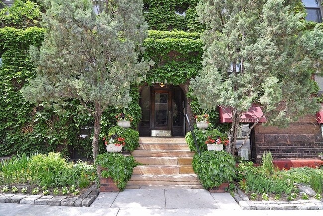 Building Photo - 1204 Harmon Pl