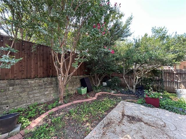 Building Photo - 4840 Van Zandt Dr