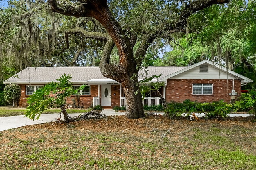 Primary Photo - 7119 Lauder Pl