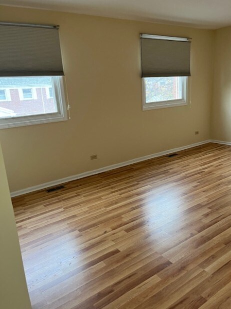 Building Photo - 2126 Rugen Rd