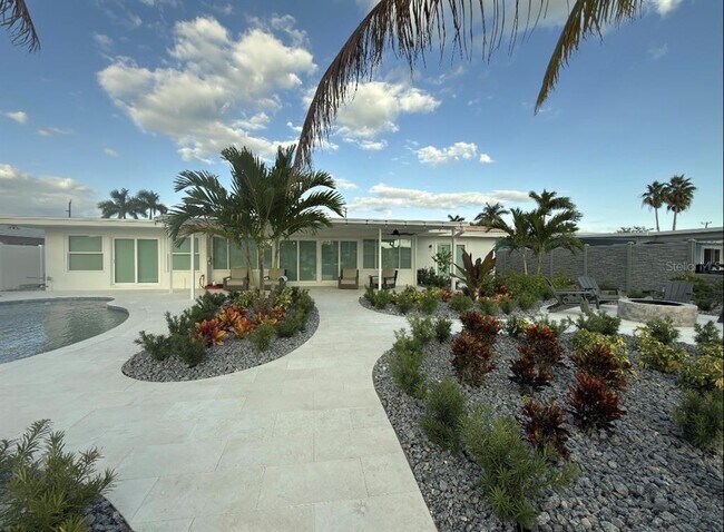 Building Photo - 12350 4th St E