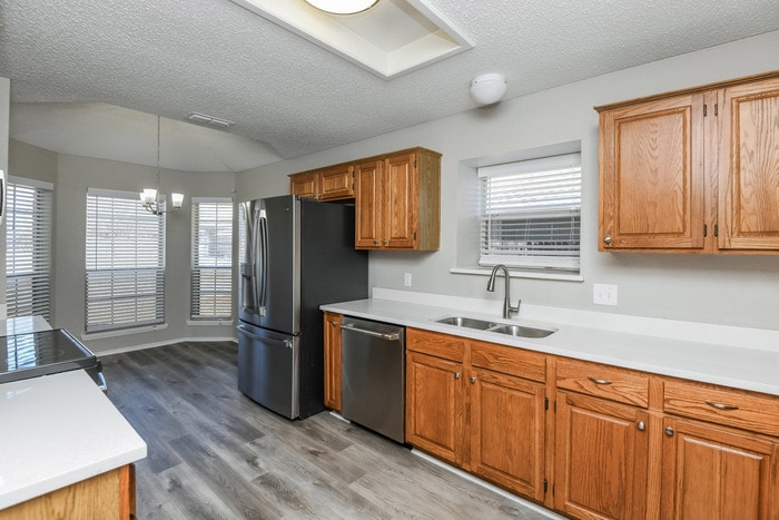 Building Photo - 5000 Highbank Dr