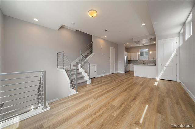 Building Photo - 1632 Lowell Blvd