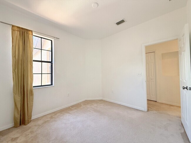 Building Photo - 4207 Via Piedra Cir